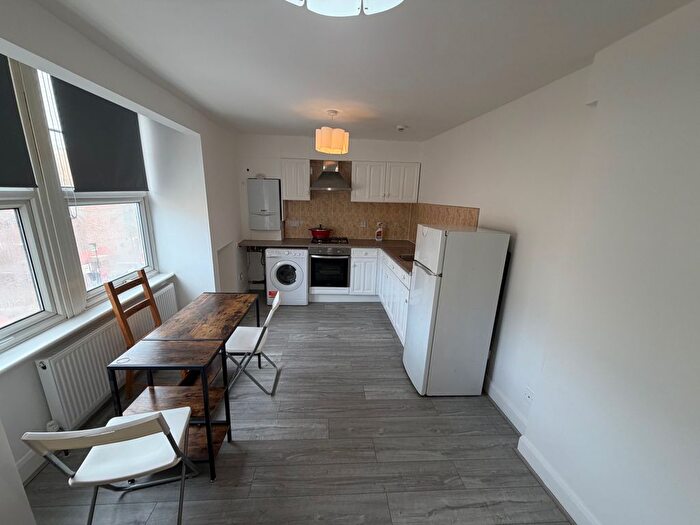 1 Bedroom Flat To Rent In Seven Sisters Road, London, N7