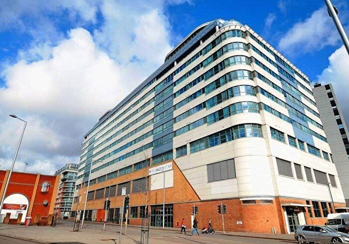 1 Bedroom Apartment To Rent In Marco Island, Huntingdon Street, NG1