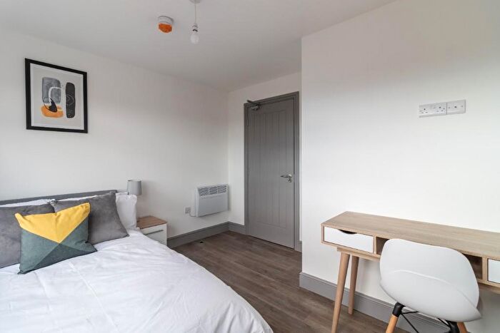 1 Bedroom Apartment To Rent In Egan Court, CH41