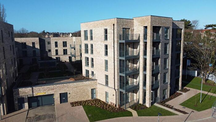 1 Bedroom Apartment To Rent In Luctons Close, Epping Gate, Loughton, IG10