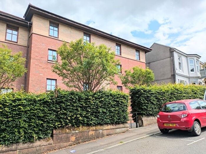 2 Bedroom Flat To Rent In Oban Drive, North Kelvinside, Glasgow, G20