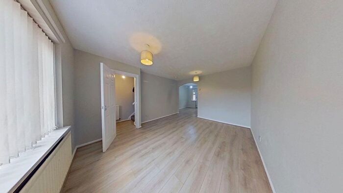 3 Bedroom End Of Terrace House To Rent In Grange Close, Hunslet, Leeds, LS10