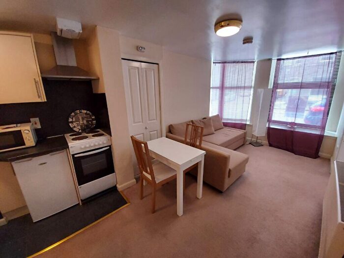 1 Bedroom Flat To Rent In Urquhart Road, The City Centre, Aberdeen, AB24