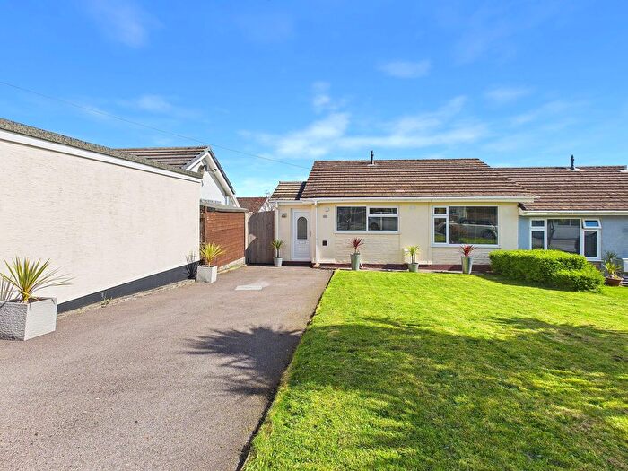 2 Bedroom Semi-Detached House For Sale In Scandinavia Heights, Saundersfoot, SA69