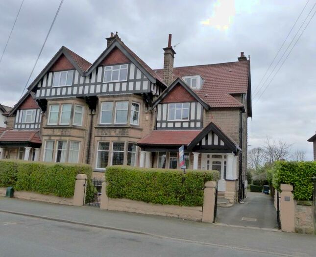 3 Bedroom Flat To Rent In Tewit Well Road, Harrogate, HG2