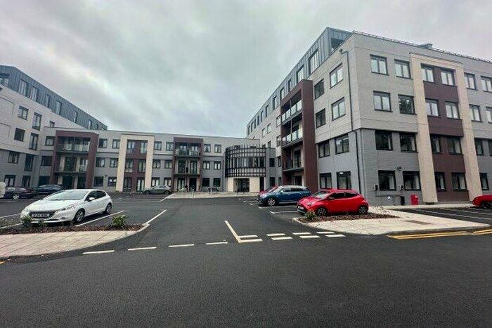 1 Bedroom Flat To Rent In Broadoaks, Solihull, B91