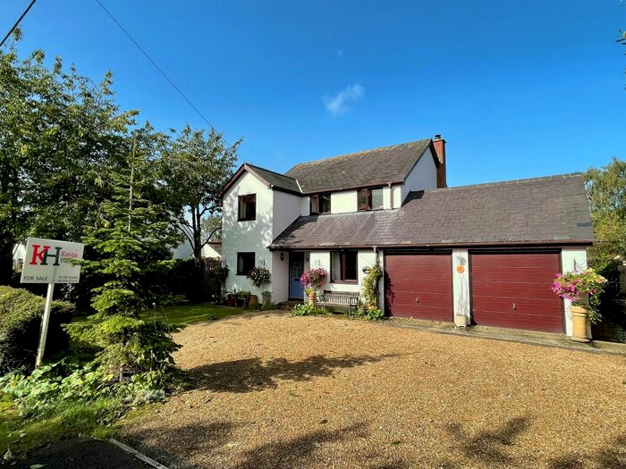 4 Bedroom Detached House For Sale In Church Lane, Castle Camps, Cambridge, CB21