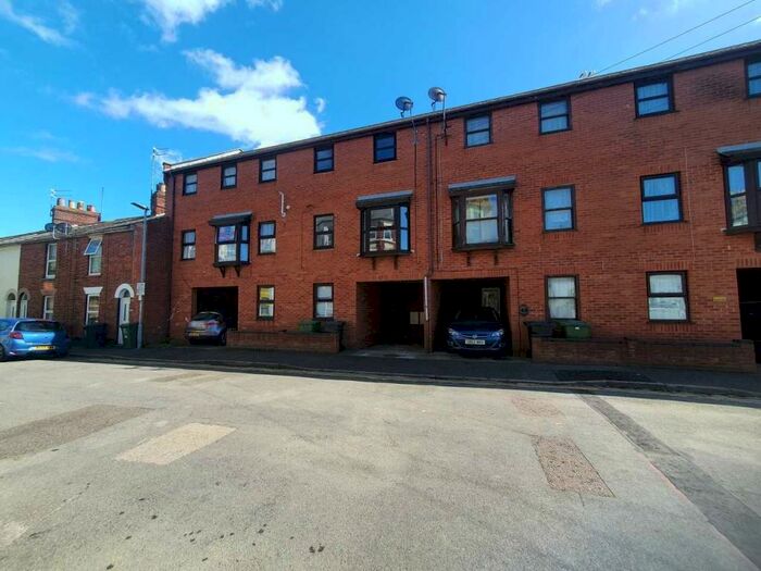 3 Bedroom Terraced House To Rent In Rodney Road, Great Yarmouth, Norfolk, NR30