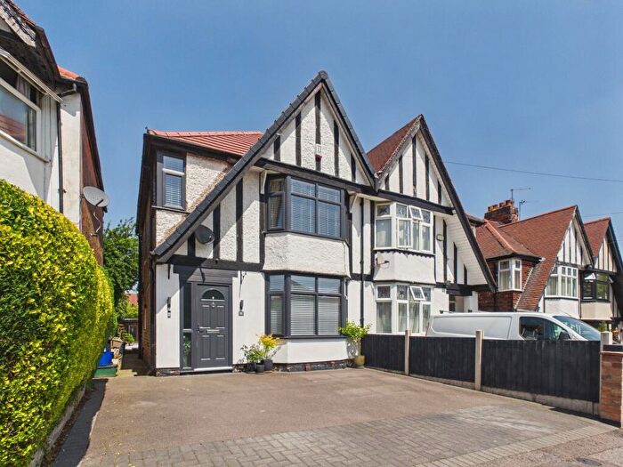 3 Bedroom Semi-Detached House For Sale In Avondale Road, Carlton, Nottingham, NG4