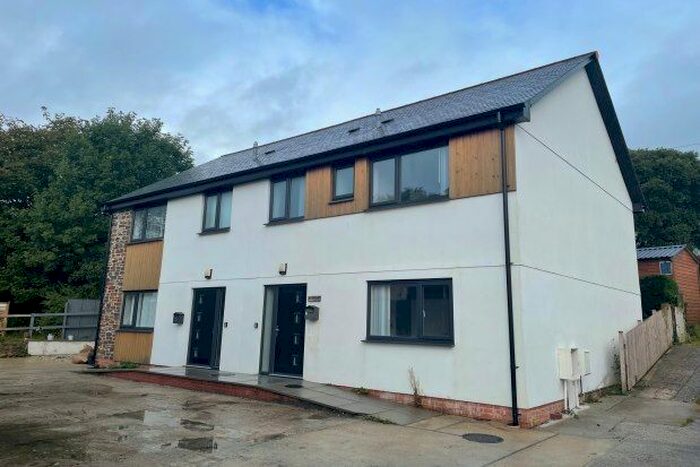 3 Bedroom Property To Rent In St. Austell Road, Par, PL24