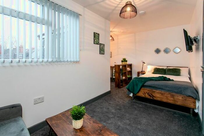 1 Bedroom Property To Rent In Paynes Lane, Hillfields, Coventry, CV1