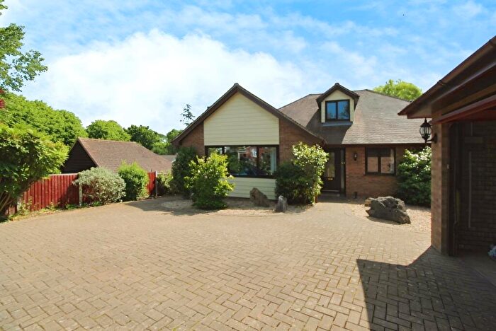 4 Bedroom Bungalow For Sale In Earls Colne, Colchester, CO6