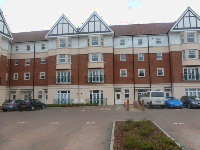 2 Bedroom Flat To Rent In Apprentice Drive, Colchester, CO4