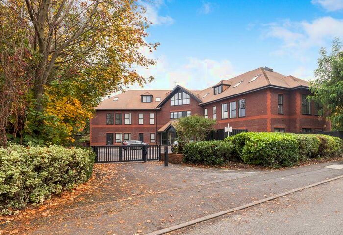 1 Bedroom Apartment To Rent In Carey Road, Wokingham, RG40