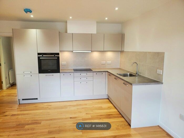 2 Bedroom Semi-Detached House To Rent In Ladywell Ave Corstorphine, Edinburgh, EH11