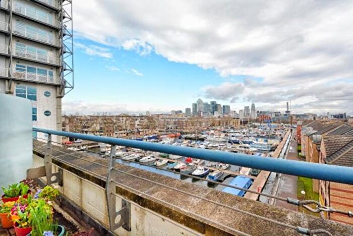 2 Bedroom Apartment To Rent In Rushcutters Court, Boat Lifter Way, SE16