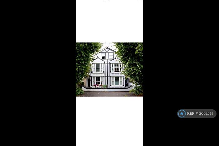 1 Bedroom Flat To Rent In Feltham Avenue, East Molesey, KT8