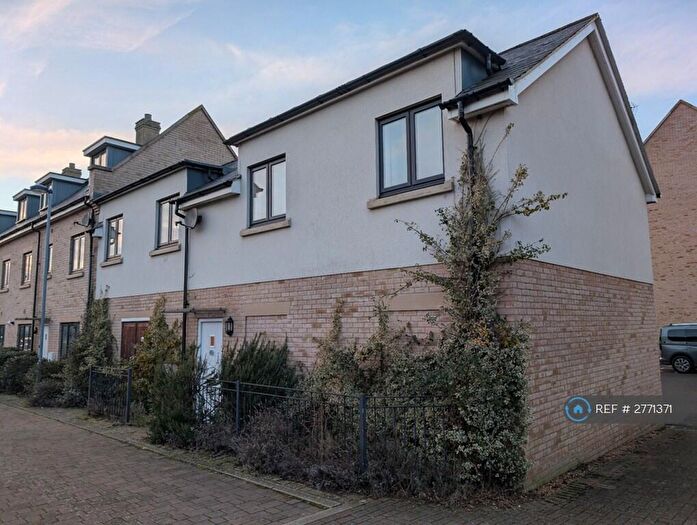 2 Bedroom Flat To Rent In Aster Way, Cambridge, CB4
