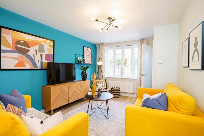 2 Bedroom Semi-Detached House For Sale In Alcester Road, Shottery, Stratford-Upon-Avon, CV37