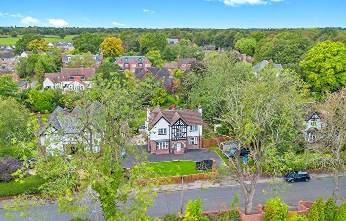 4 Bedroom Detached House For Sale In Common Lane, Culcheth, WA3