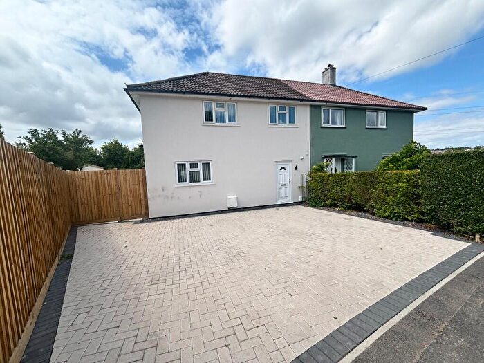 6 Bedroom End Of Terrace House To Rent In Cotman Walk, Bristol, BS7