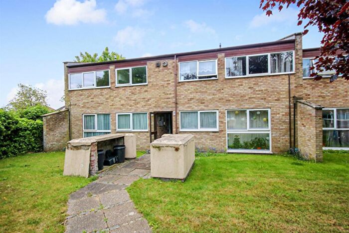 2 Bedroom Flat For Sale In White House Court, Norwich, NR3