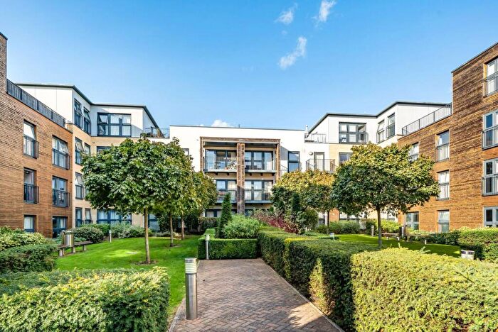 1 Bedroom Flat To Rent In Letchworth Road, Harrow, Stanmore, HA7