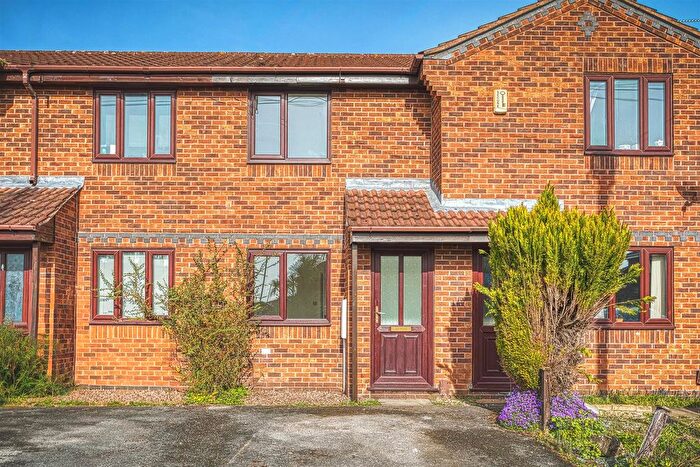 1 Bedroom Terraced House For Sale In Michelle Close, Stenson Fields, Derby, DE24