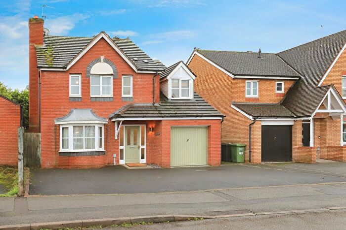 4 Bedroom Detached House For Sale In Alder Avenue, Kidderminster, Worcestershire, DY10