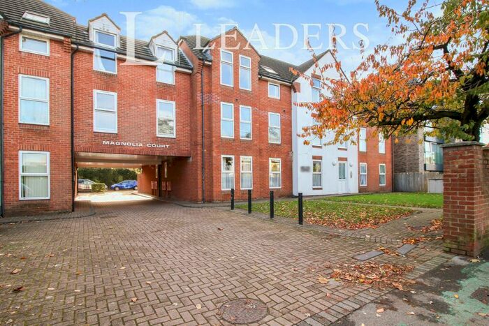 2 Bedroom Flat To Rent In Christchurch, BH23