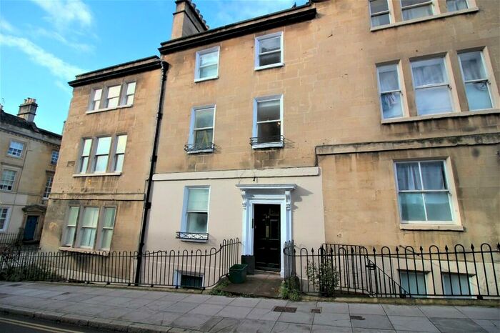 1 Bedroom Flat To Rent In Charles Street, Bath, BA1