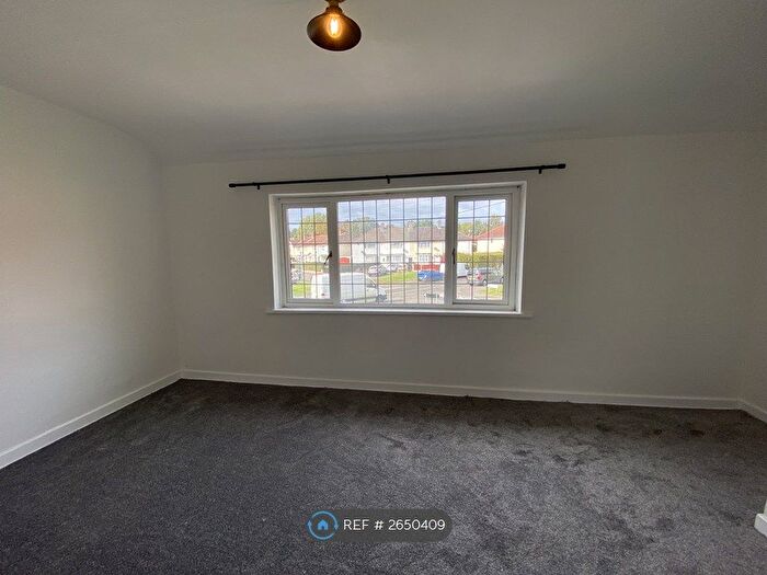 3 Bedroom Terraced House To Rent In Welbeck Grove, Birmingham, B23