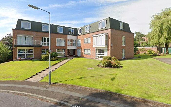 2 Bedroom Apartment For Sale In Hill Side, Heaton, BL1