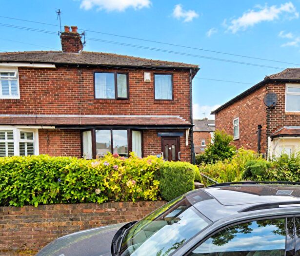 3 Bedroom Semi-Detached House For Sale In Sefton Street, Whitefield, Manchester, M45