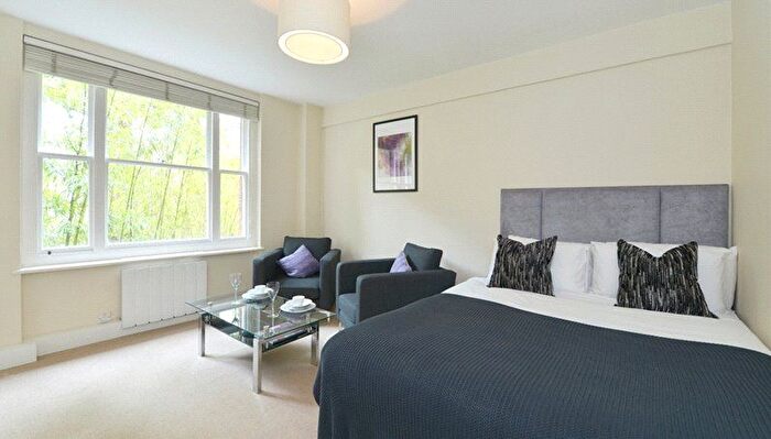 Studio To Rent In Hill Street, Mayfair, London, W1J