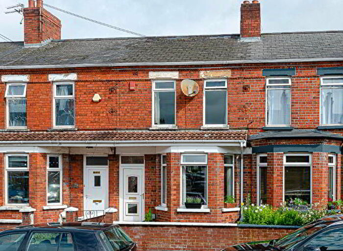 3 Bedroom Terrace House For Sale In Ravenhill Avenue, Belfast, BT6
