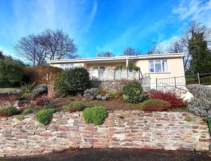 3 Bedroom Detached Bungalow For Sale In Turnavean Road, St. Austell, PL25