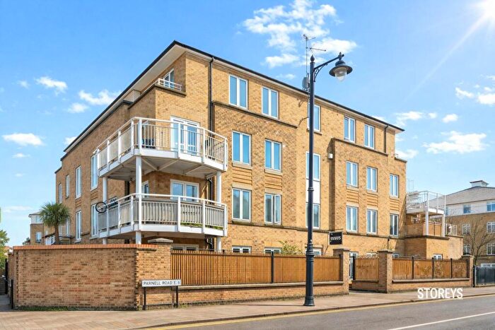 2 Bedroom Apartment For Sale In Ermine House, Parnell Road, Bow, E3