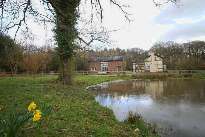 3 Bedroom Barn Conversion To Rent In Upper Poppinger, Ledbury, Herefordshire, HR8