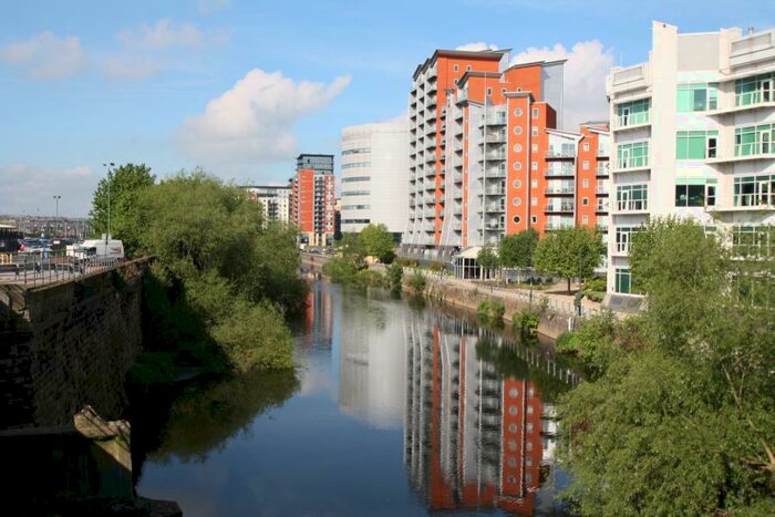 1 Bedroom Apartment To Rent In Whitehall Quay, Leeds, LS1