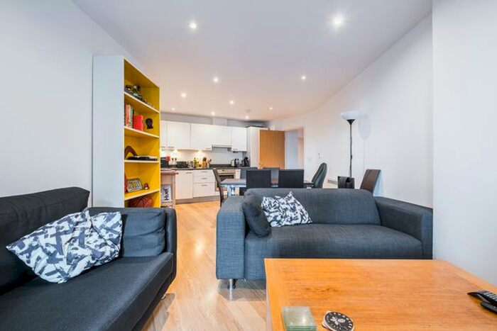 2 Bedroom Flat To Rent In Mybase, Borough, SE1