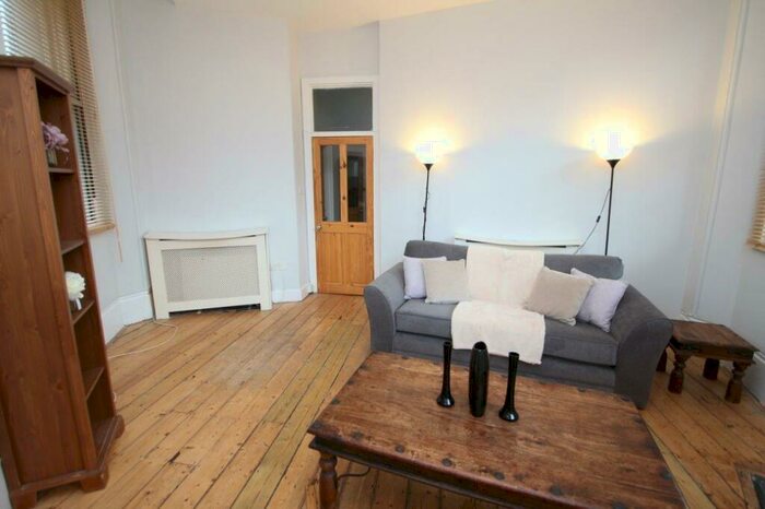 1 Bedroom Apartment To Rent In Queen Street, Newcastle Quayside, NE1