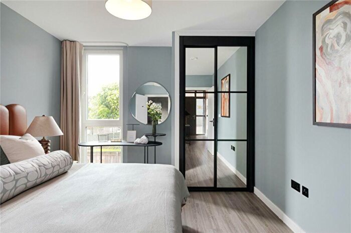 2 Bedroom Apartment For Sale In Unit Luna Gardens, Lapwing Lane, Manchester, M20