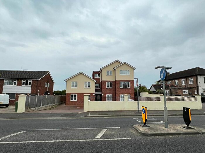 1 Bedroom Flat To Rent In Blackfen Road, Sidcup, DA15