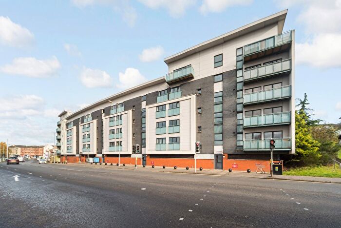 2 Bedroom Flat To Rent In Maryhill Road, Glasgow, G20