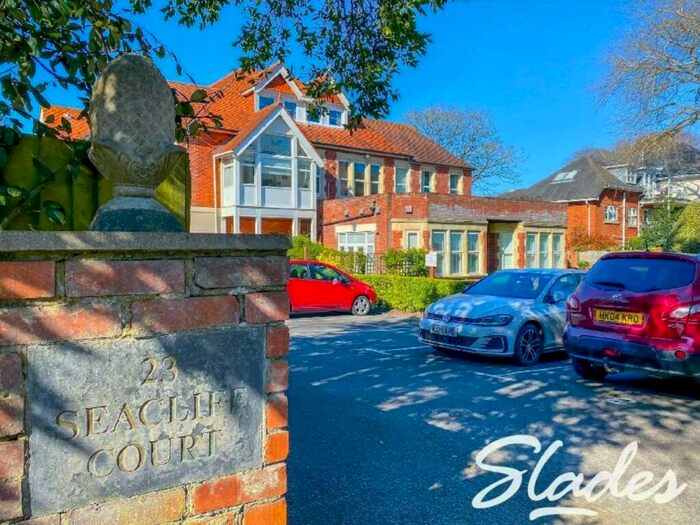 2 Bedroom Apartment To Rent In Seacliff Court, Boscombe Cliff Road, Bournemouth, BH5
