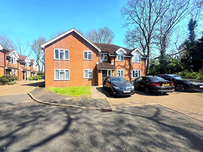 2 Bedroom Flat To Rent In Whisperwood Close, Harrow Weald, HA3