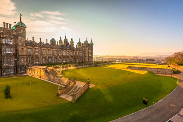 2 Bedroom Flat To Rent In Donaldson Crescent, West End, Edinburgh, EH12