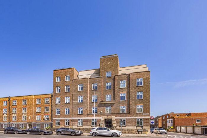 4 Bedroom Apartment For Sale In Kings Terrace, Southsea, PO5