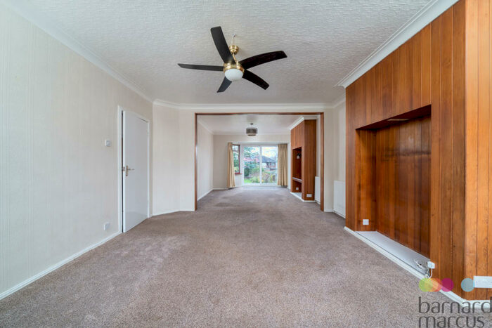 3 Bedroom Semi-Detached House To Rent In Church Crescent, London, N20